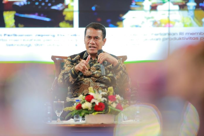 Swasembada Pangan RI Terancam? Mentan Ungkap Fakta Mengejutkan!