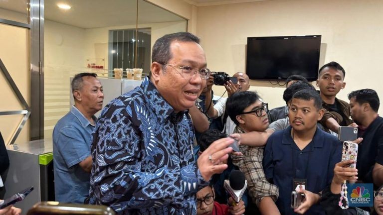 Terkuak! Alasan Mengejutkan Dirut BEI Iman Rachman Mundur