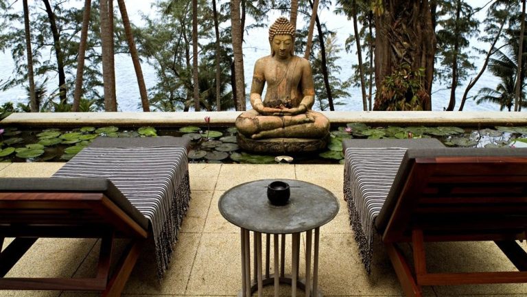 Diusir dari RI, Pria Sukabumi Ini Balas Dendam Jadi Raja Hotel Dunia!