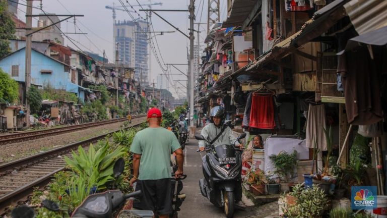 Apakah Kamu Termasuk? 5 Tanda Golongan Kelas Bawah