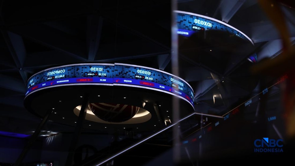 IHSG Merosot Tajam Akibat Reshuffle Kabinet