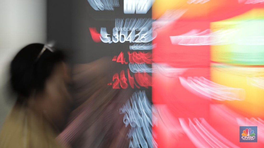 IHSG Tergelincir di Bawah Level 6000